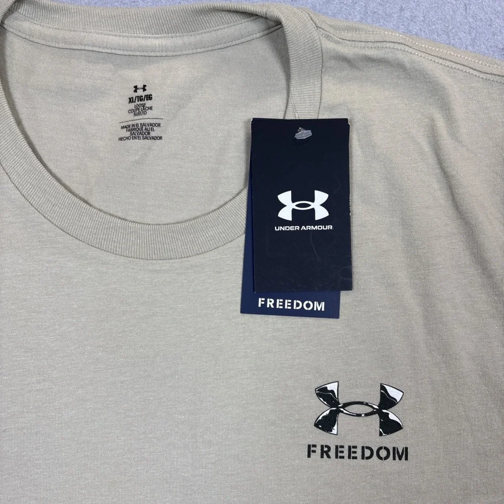 NWT Under Armour Size XL Men's Freedom Snake‎ Knife Cotton Desert Sand T-Shirt